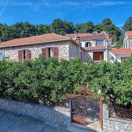 Holiday House With A Parking Space Svirce, Hvar - 17682 Vrbanj Exteriör bild